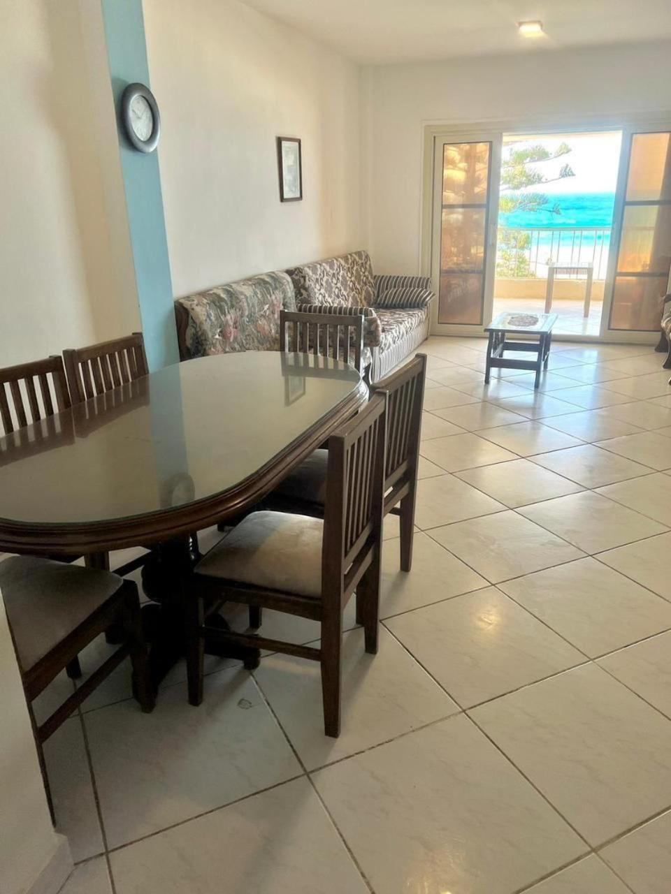 Beachfront Chalet In Green Beach, North Coast العلمين الغرفة الصورة